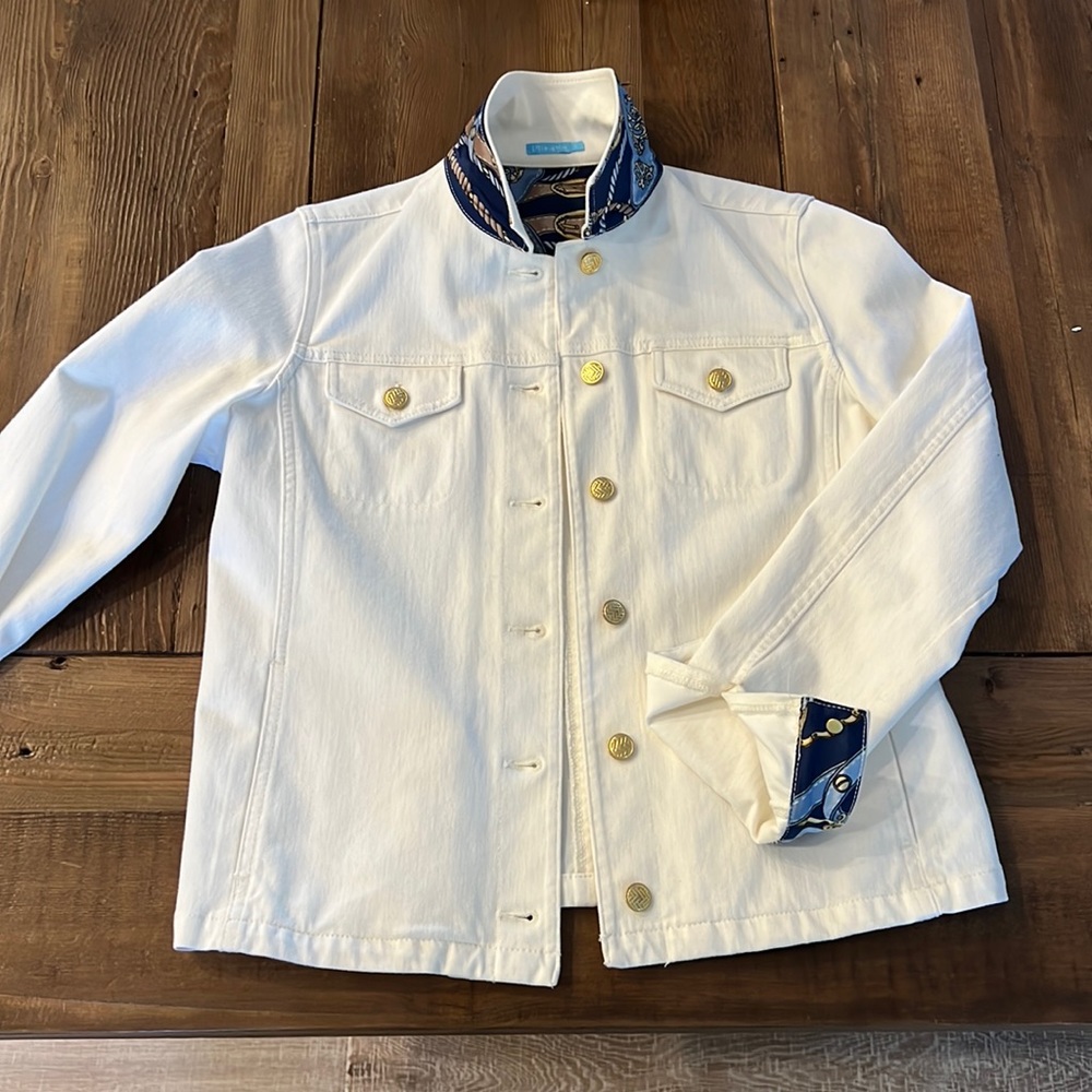 New! 🤩 J.McLaughlin white denim jacket
